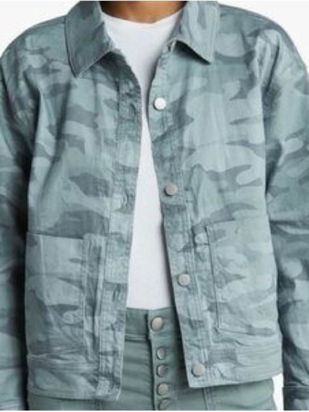 Democracy Women’s Grey Camo Lightweight Button-Front Utility Jacket Medium